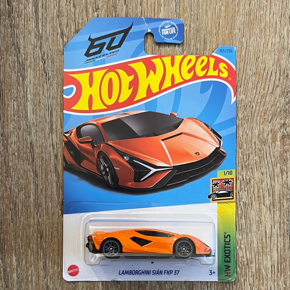 Hot wheels “Lamborghini Sian FKP 37” - Orange